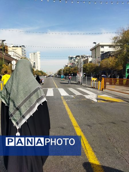 راهپیمایی ۱۳ آبان در تبادکان