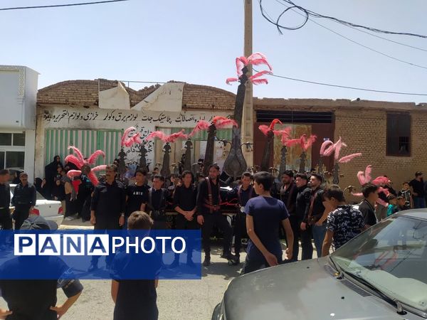 عزاداری روز عاشورا در کاشمر 