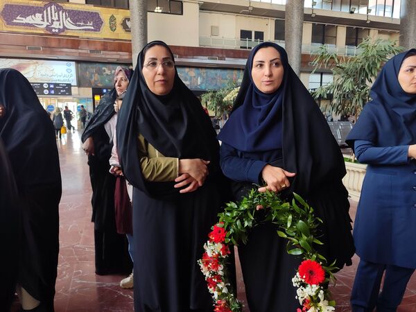 استقبال از برگزیدگان شانزدهمین المپیاد ملی فرش دستباف در مشهد