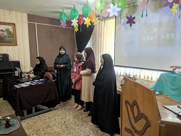  اولین گردهمایی سفیران کانون و جشن  ولادت با سعادت حضرت فاطمه س در کانون فرهنگی تربیتی ۱۵ خرداد