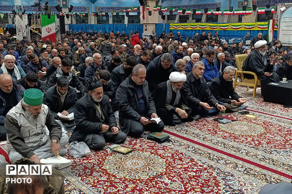 احیای شب بیست و یکم رمضان در شهرستان بجنورد 