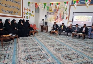 تفت، میزبان هم‌اندیشی مربیان همراه برای ارتقای تربیت دانش‌آموزان بود