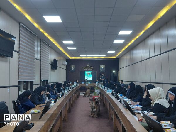 جلسه توجیهی سرتیم‌های مسابقات ورزشی کشوری مناطق روستایی و عشایری دختران
