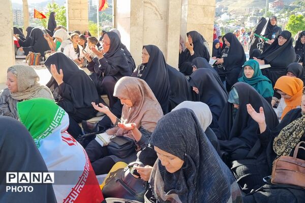 روز عرفه فقط روز دعا نیست