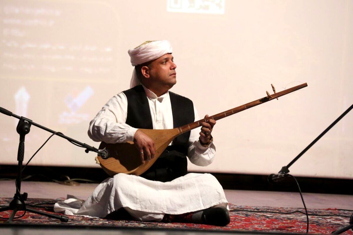 نسل جدید هویت‌گریز است و در هیچ قالبی نمی‌گنجد