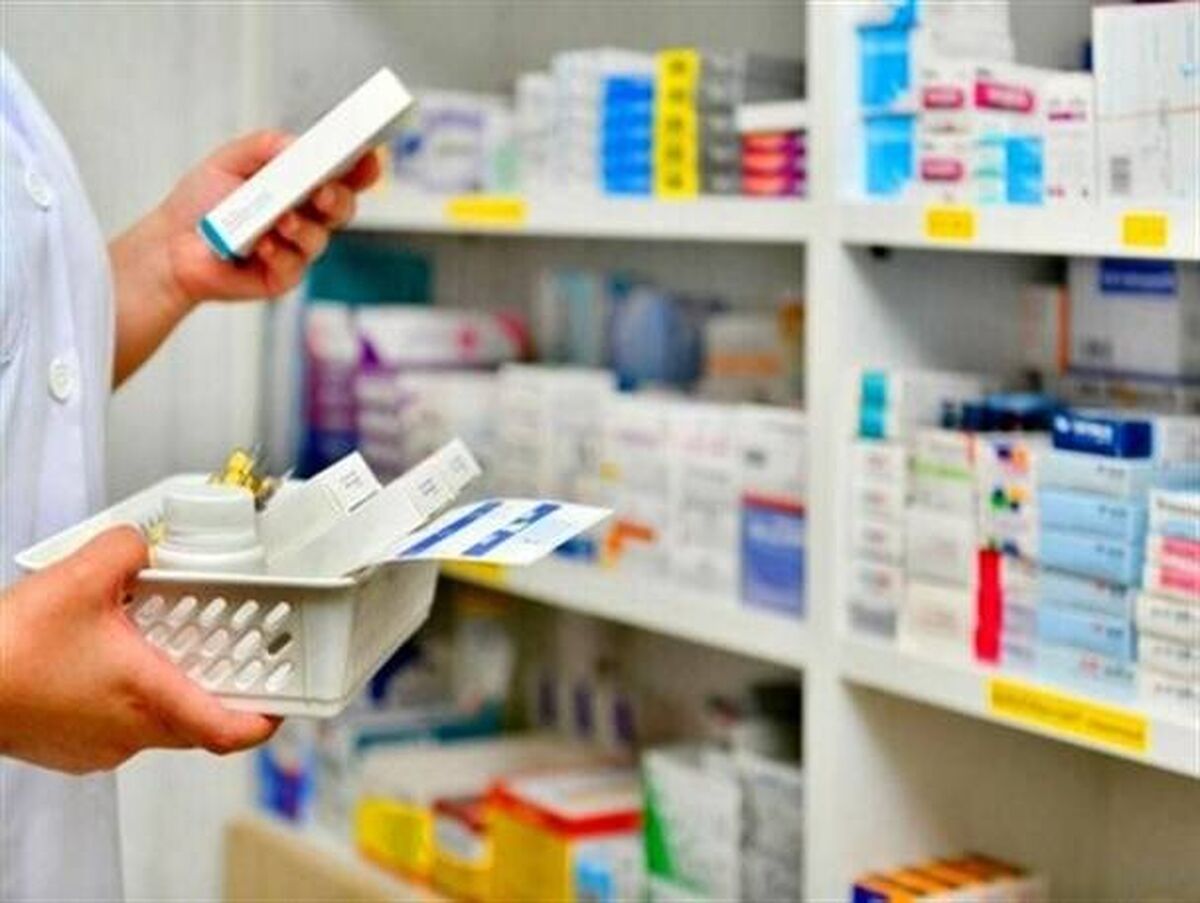 مجوز تامین داروهای خاص و شیمی‌درمانی به هلال‌احمر زنجان صادر شد