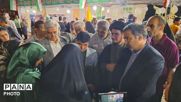حضور فرماندار مشهد در جشن عید غدیر در میدان دانشجو