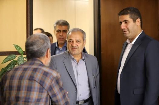 چرخه فعالیت های اداری و آموزشی با همت والای کارکنان به صورت پویا و کارآمد درجریان است