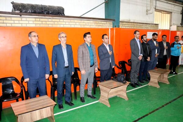 ویژه‌ برنامه گرامیداشت هفته تربیت‌بدنی در دبستان شاهد فرخی مرند