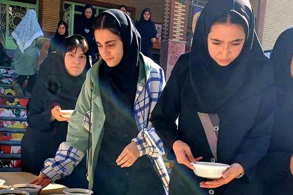 جشن میلاد حضرت زینب(س) در مدارس ناحیه 2 شهرری 