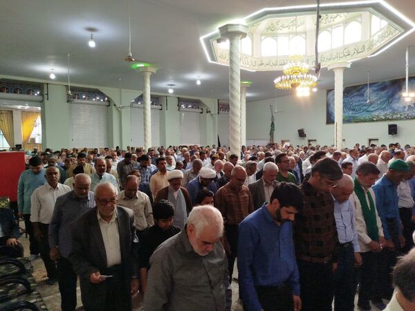 نماز باشکوه عید سعید قربان در شهرستان کاشمر 