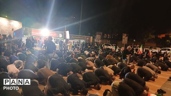 حضور پررنگ مردم تویسرکان در اجتماعات 
