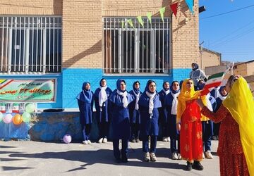 جشنواره فرهنگی و ورزشی نماد، گامی به سوی کشف استعداد دانش‌آموزان