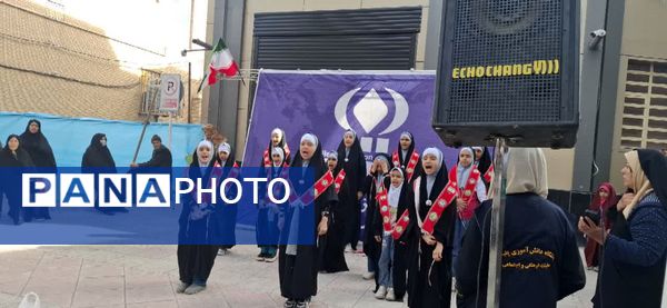 غرفه خبرگزاری پانا، وعده دیدار دانش‌آموزان در راهپیمایی 22 بهمن