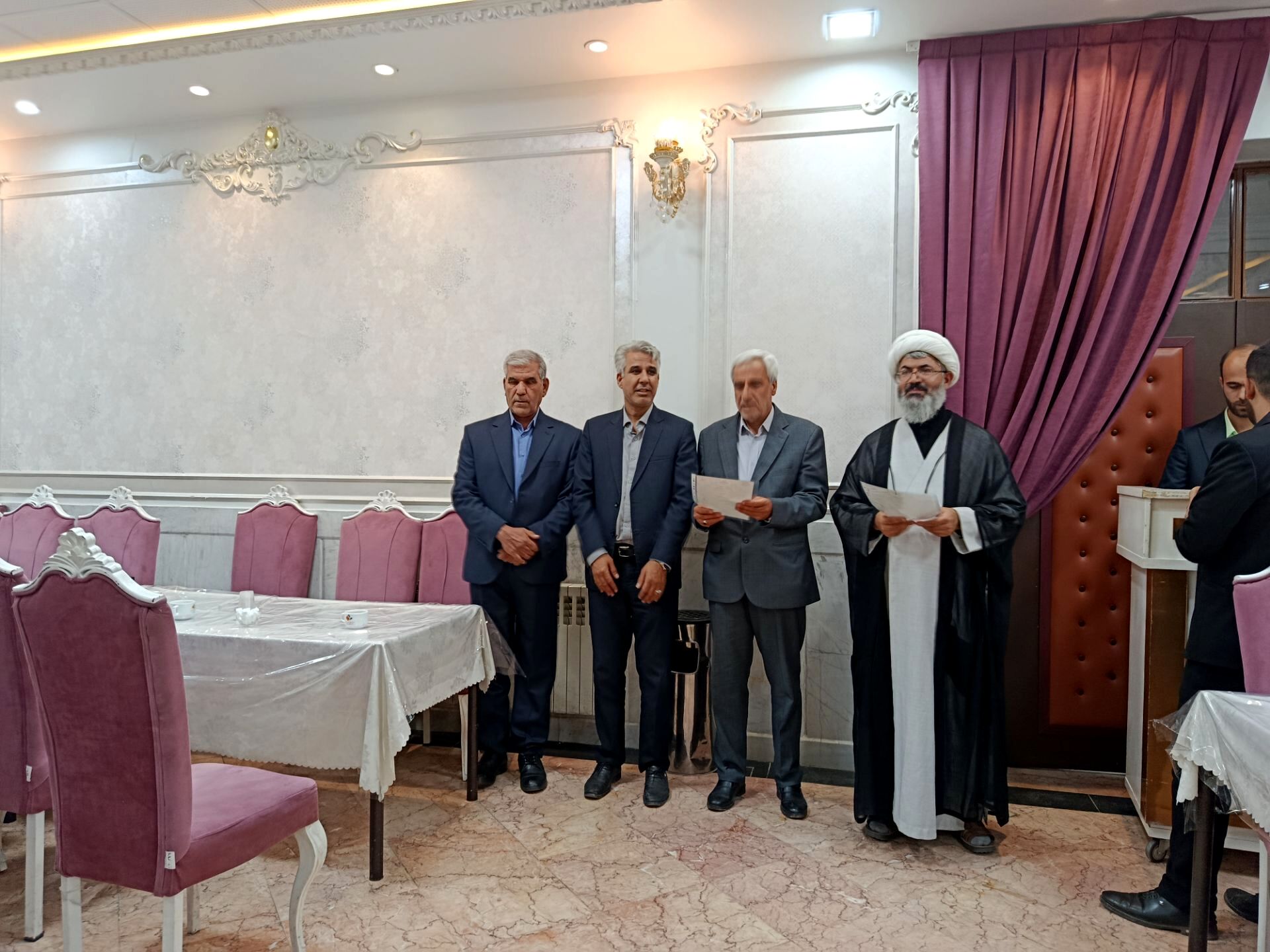 مراسم تجلیل از عوامل هیئت فرهنگیان و دانش آموزی شهرستان کاشمر 