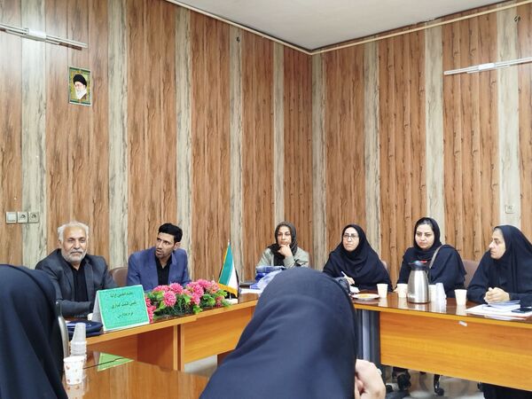 جلسه تعیین قیمت فرم مدارس فاروج 
