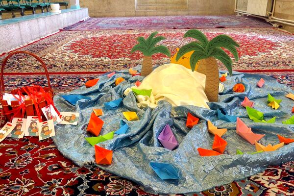 طنین هفته کتاب در دبستان وحیدکیهانی