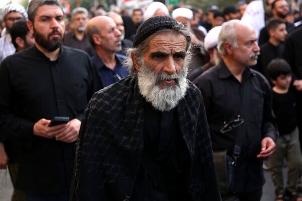اعلام انزجار مردم قم از یاوه گویی‌های استکبار جهانی با راهپیمایی «عهد خون»
