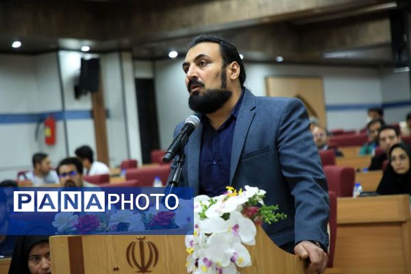 نشست صمیمی مدیران رسانه با استاندار قم