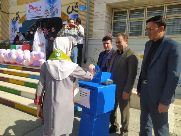 مراسم شور عاطفه‌ها در دبستان شهید رضایی شهرستان ایوان