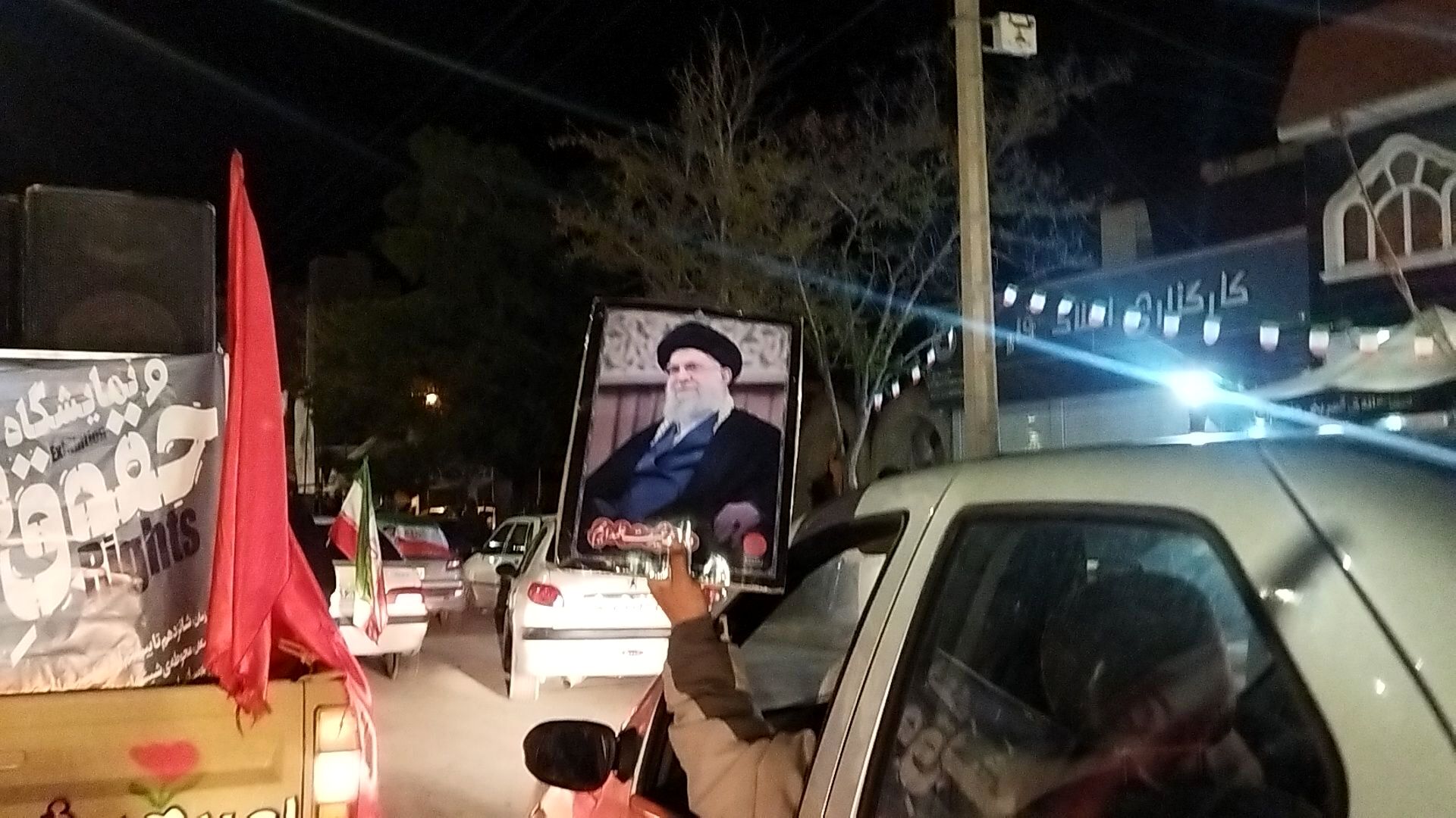 رژه ماشینی در سراسر شهر نیشابور-۱ 