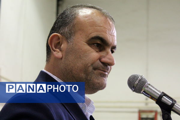 همایش روز معلم در بندپی شرقی 