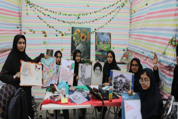 راهپیمایی استکبارستیزی شهرستان پیشوا در روز دانش‌آموز