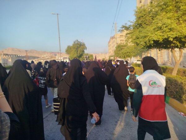 پیاده‌روی ولایت به‌مناسبت شهادت امام رضا (ع) در شهرستان جم