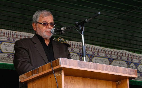 حضور پرشور دانش آموزان زنجانی در راهپیمایی ۱۳ آبان