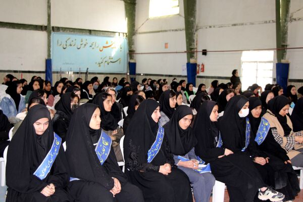 دو فرشته نورانی در دبیرستان فاطمه الزهرا (س)