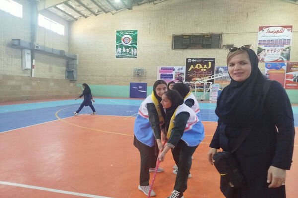اردوی تمشک دختران شهرستان‌های جنوبی استان بوشهر در کنگان
