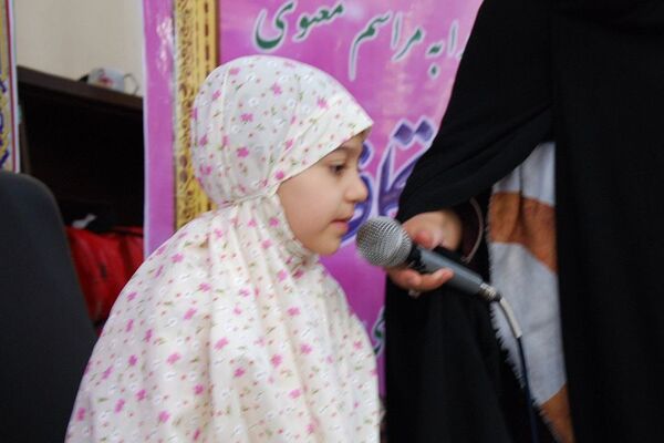 بازدید مسئولان اداره آموزش و پرورش ناحیه یک شهرری از اعتکاف دانش‌آموزان