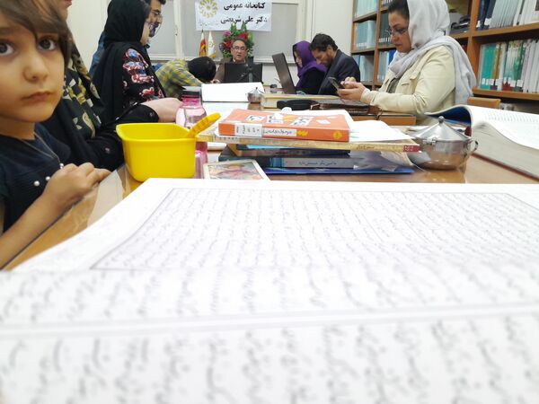 سلسله نشست‌های دریچه‌ای به سوی شاهنامه در کتابخانه دکتر شریعتی 