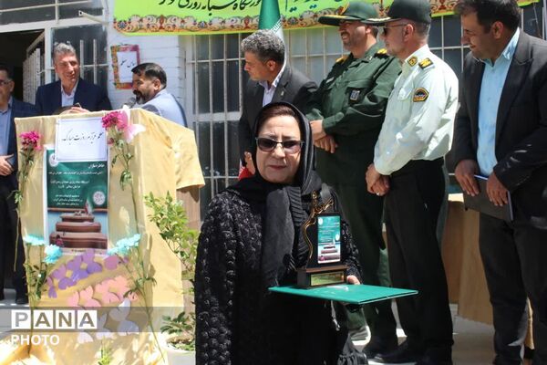 زنگ سپاس معلم در فاروج به صدا در آمد 