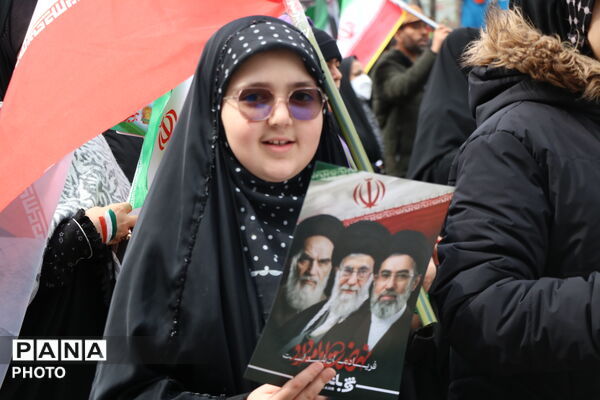 نسل جدید، پای آرمان‌های انقلاب 