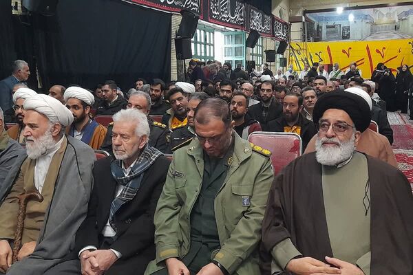 حماسه ۹ دی زنده است؛ ورامینی‌ها بار دیگر با ولایت، پیمان بستند