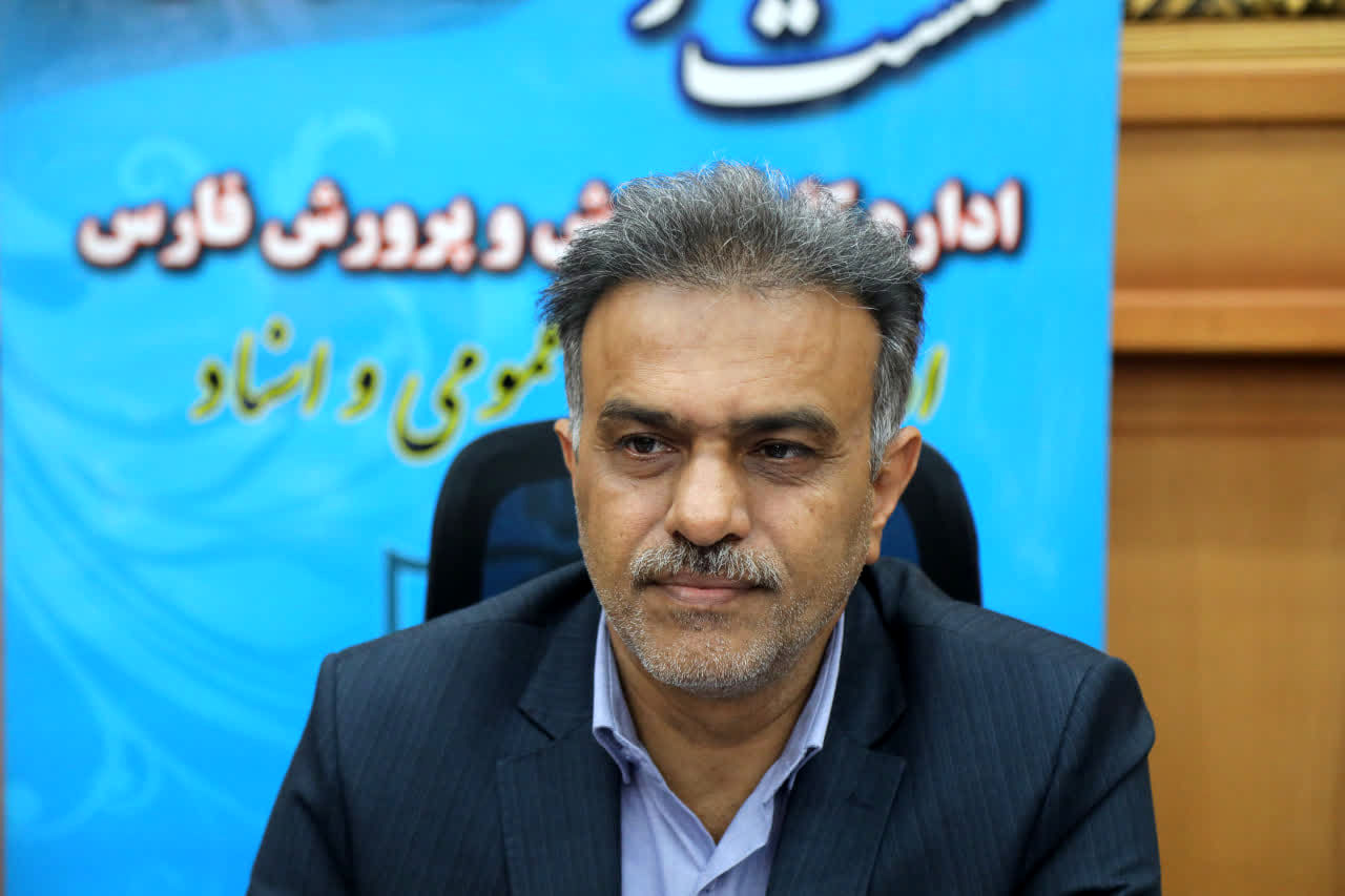 به تخلفات شهریه مدارس رسیدگی قاطع می‌کنیم