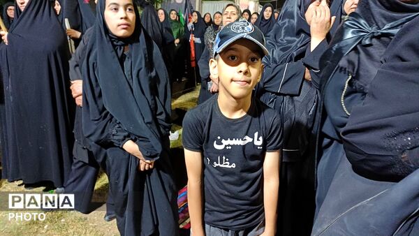 نوجوانان و محرم، بازخوانی درس آزادگی در روزگار پر خبر امروز