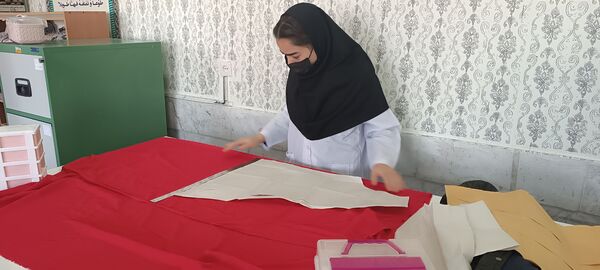 بزرگداشت روز خیاطی در هنرستان تلاش گندمان 