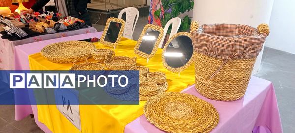 نمایشگاه انجمن خیریه ام اس در مجتمع طلای سفید بجنورد