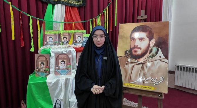 بدرقه شهید گمنام در دبیرستان دخترانه برازنده مقدم