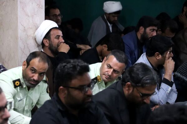 بشاگرد یکپارچه در سوگ شهید جمهور