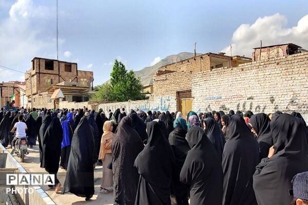 بازگشت حجاج شهربار از مراسم معنوی حج