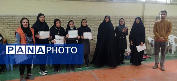 مسابقات شطرنج متوسطه دختران شهرستان قدس 