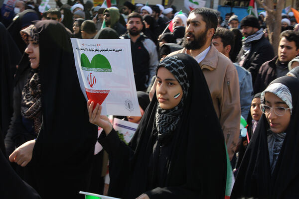حس و حال نوجوانان در جشن چهل و ششمین سالگرد پیروزی انقلاب اسلامی 