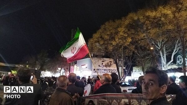 عزاداری های خیابانی در شب شانزدهم شهادت رهبر معظم انقلاب اسلامی در نیشابور 