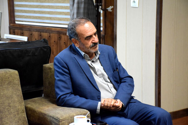 نشست جمع‌بندی طرح نهضت ملی مدرسه‌سازی در تربت‌حیدریه 