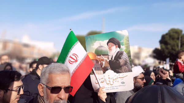 جلوه هایی از یک حضور کم نظیر