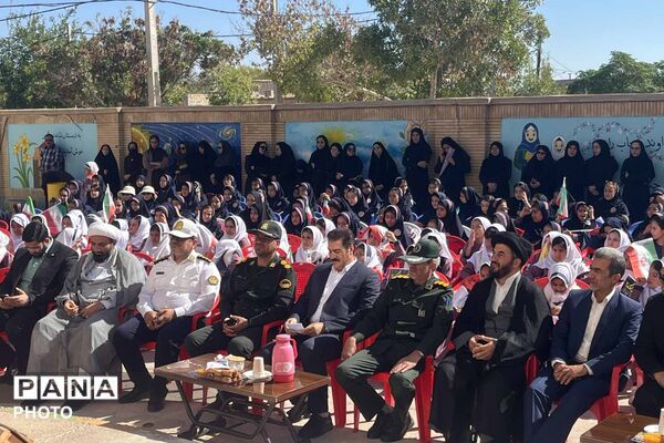 زنگ مقاومت در مدرسه شاهد نرگس؛ همزمان با هفته دفاع مقدس