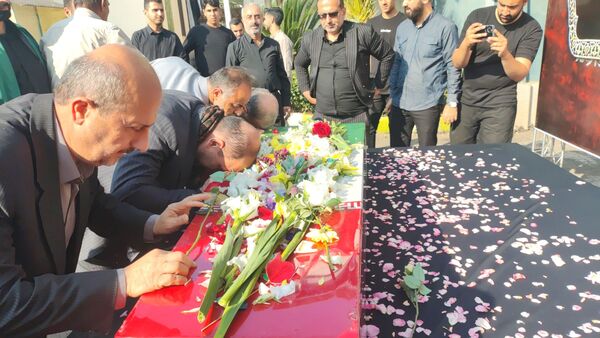 تشییع پیکر مطهر شهید گمنام میهن در مدارس لنگرود 